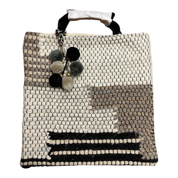 Lovestitch Woven Bag NWT - Picture 3 of 14